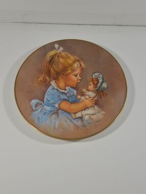 1977 " Becky and Baby " by Leo Jansen Decorative Collector Plate #5570/7500